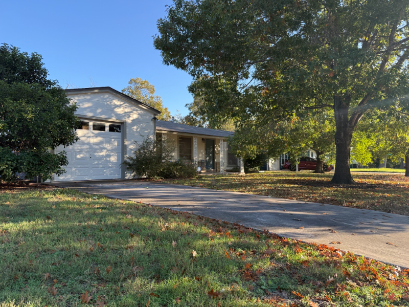 San Antonio House: 118 Greenwich Blvd