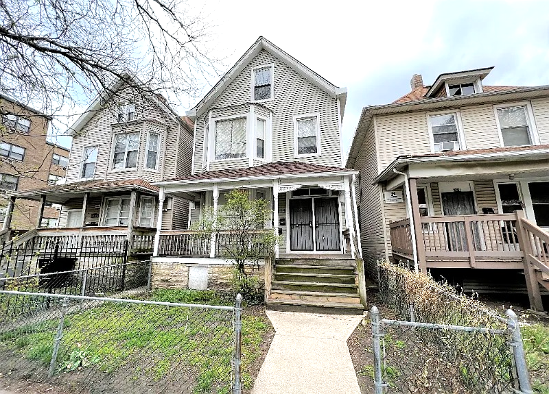 Chicago Multiplex: 2879 E 77th St