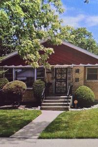 Dolton House: 15639 Ingleside Ave