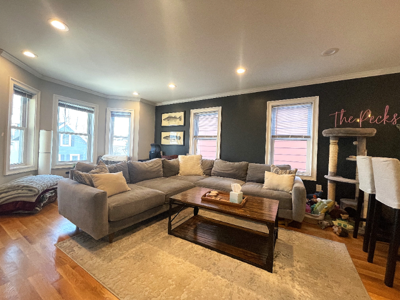 Boston Condo: 62 Horace St