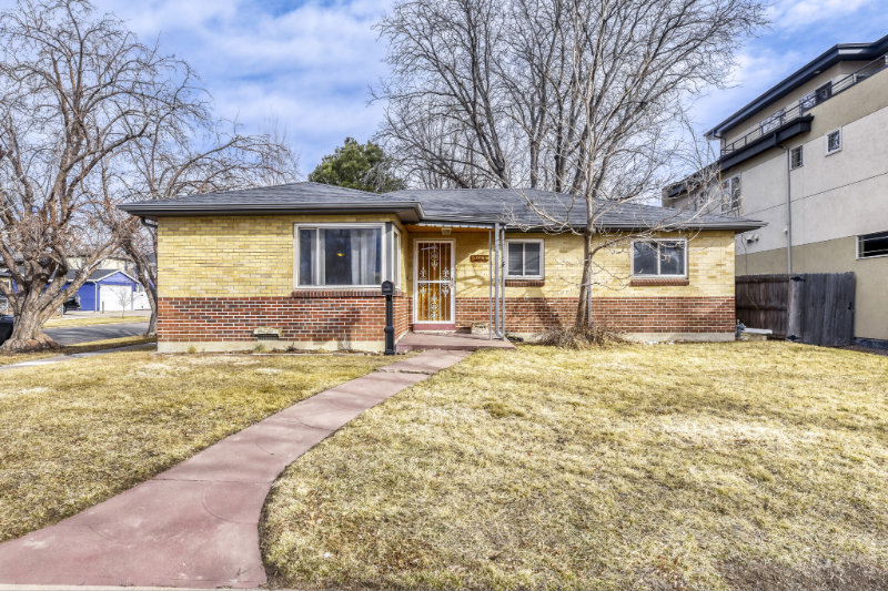 Denver House: 2160 Osceola St