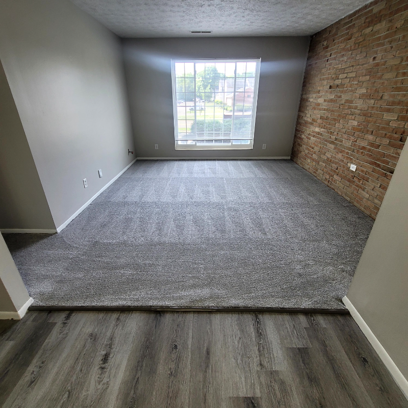 North Canton Townhome: 1103 W Maple St