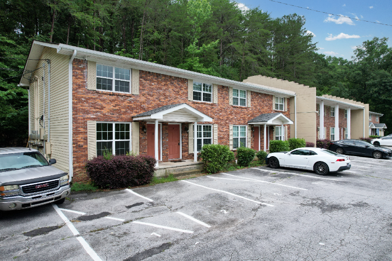 Hixson Apartment: 1312 Ely Rd Hixson, TN 37343