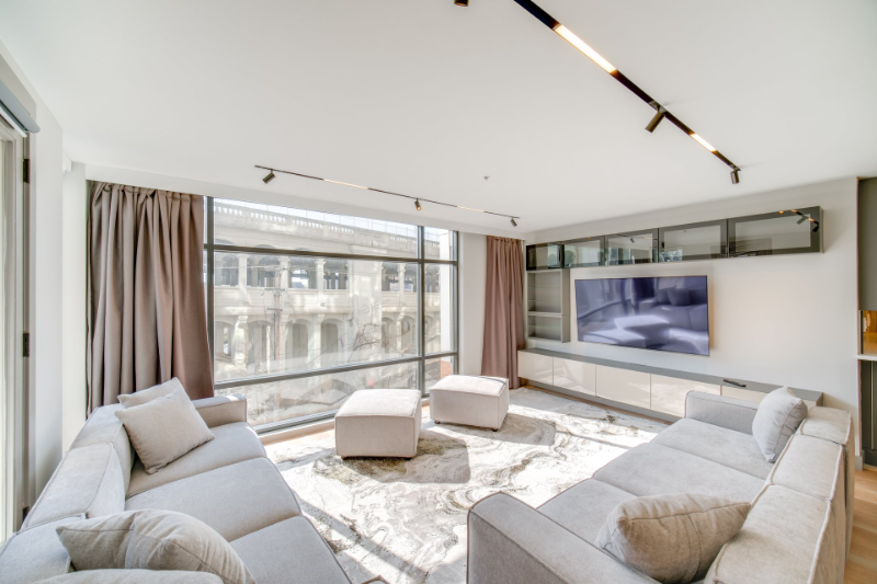 Cleveland Condo: 2222 Detroit Ave.