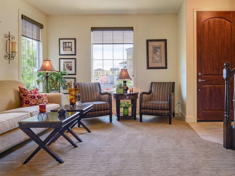 Roseville House: 1024 Provence Village Dr