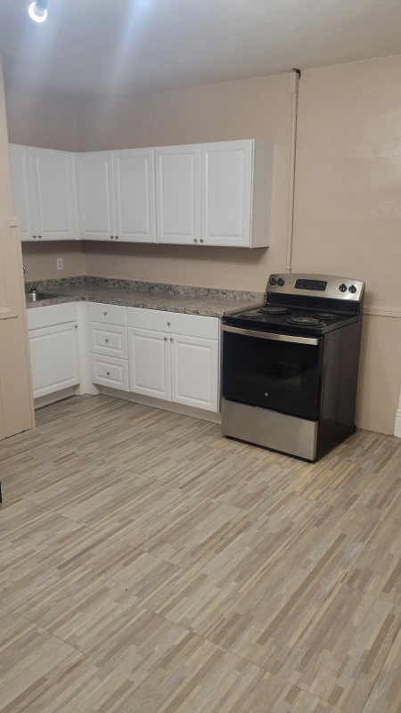 New Britain Apartment: 49 Lawlor St