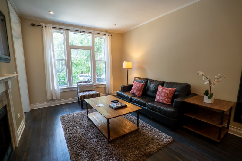 Chicago Multiplex: 3238 N Hoyne