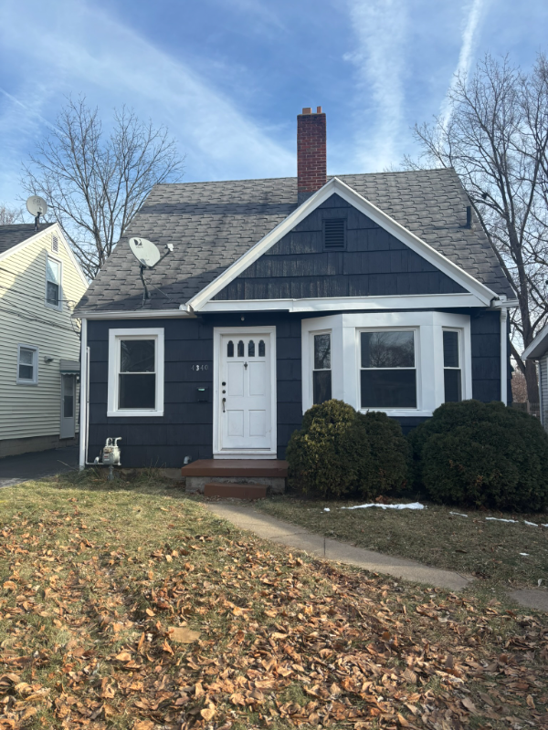 Toledo House: 4340 Asbury Dr