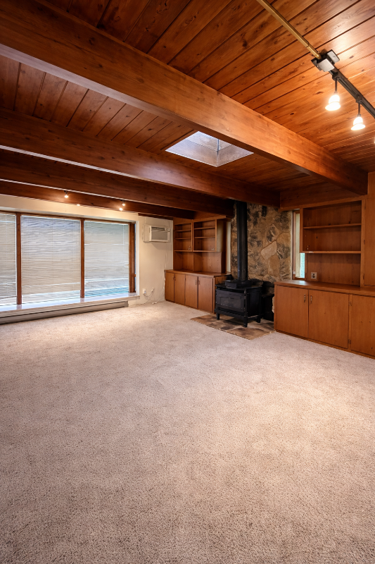 Quincy House: 16031 Road 10.7 NW