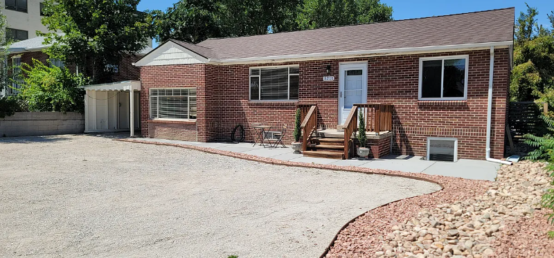 Denver House: 5211 Julian St