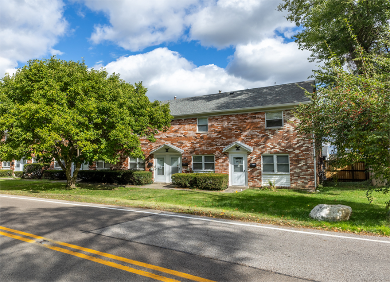 Dayton Townhome: 4616 Catalpa Dr