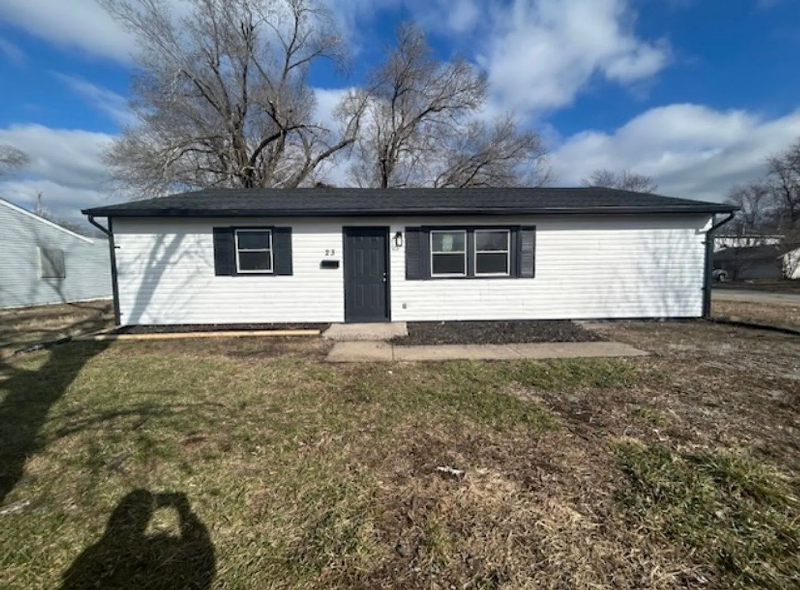 Cahokia House: 23 Saint Gregory Dr