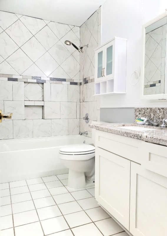 Beaumont House: 8620 chateau cir