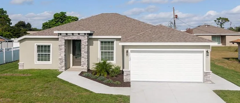 Englewood House: 9302 Gulfstream Blvd