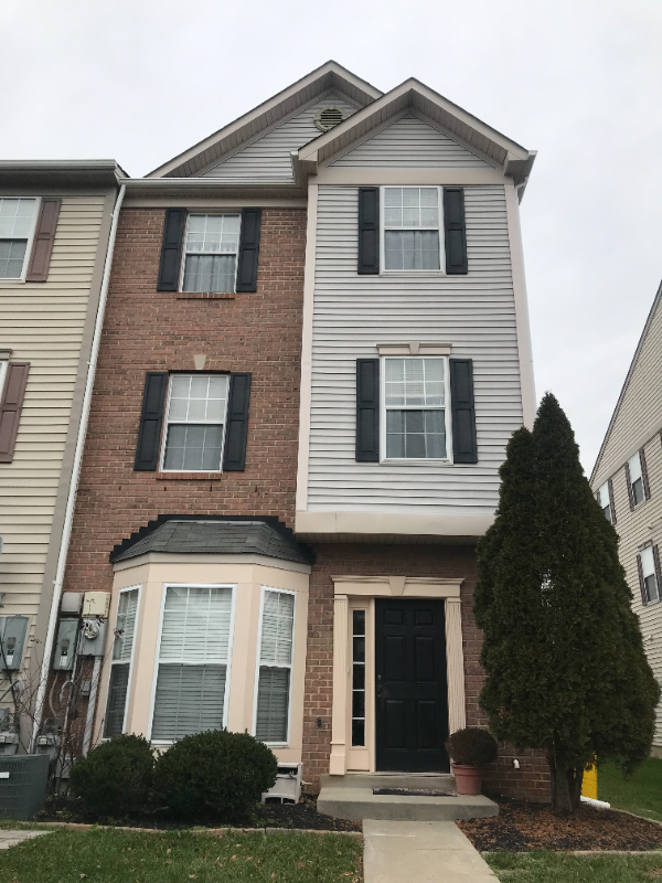 Odenton Townhome: 1914 Gardenia Ct