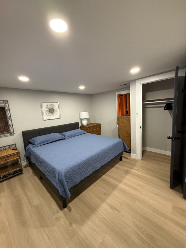 Anderson Multiplex: 2327 Jackson St