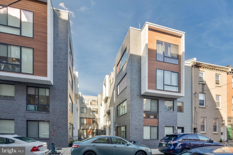 Philadelphia Condo: 1647 E Eyre St