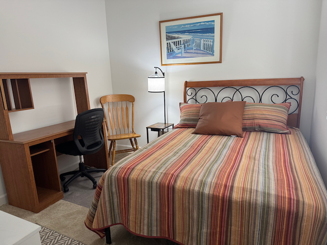 Oceanside House: 283 Hadley Way