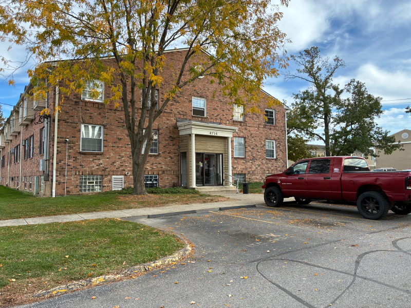 Columbus Condo: 4714 tarryton ct s