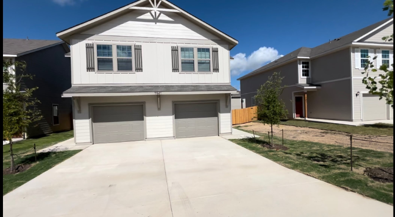 san antonio Townhome: 7541 Briarwood Pass