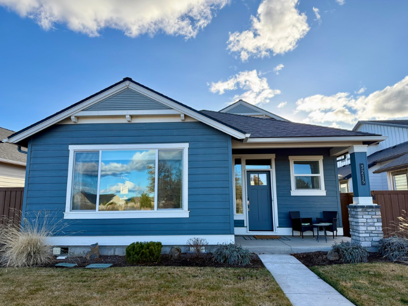 Bend House: 3215 NE Boulder Creek Dr