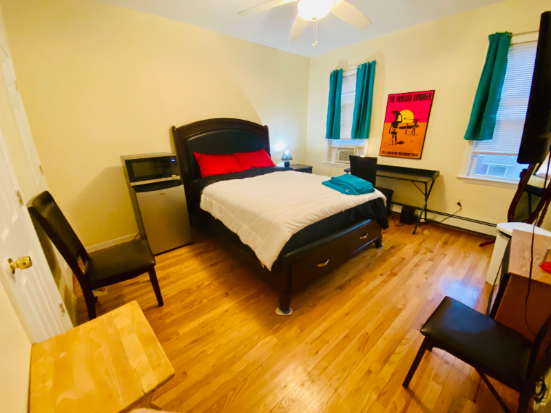 Yonkers House: 20 Vineyard Ave