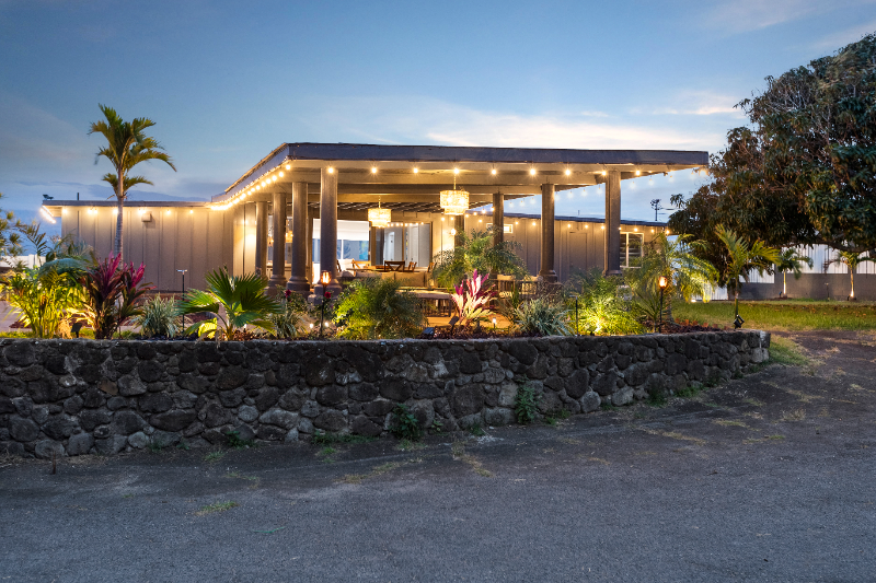 Wailuku House: 295 Liholiho Street