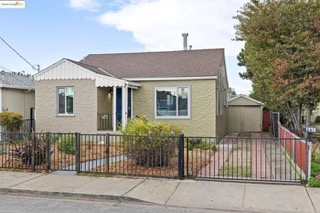San Leandro House: 1565 Fir Ave