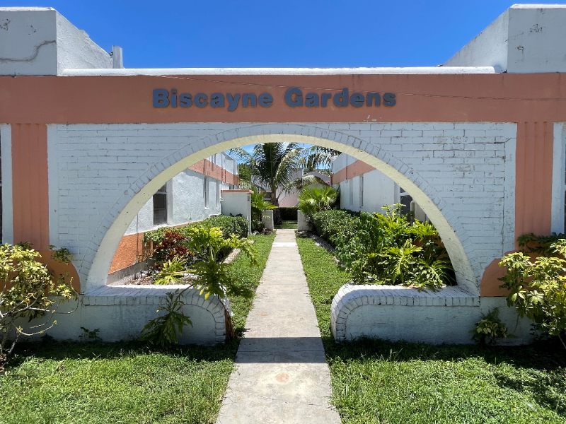 North Miami Apartment: 11050 Biscayne Blvd.