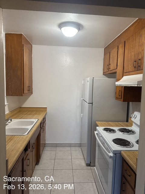 SACRAMENTO House: 5966 WALERGA RD