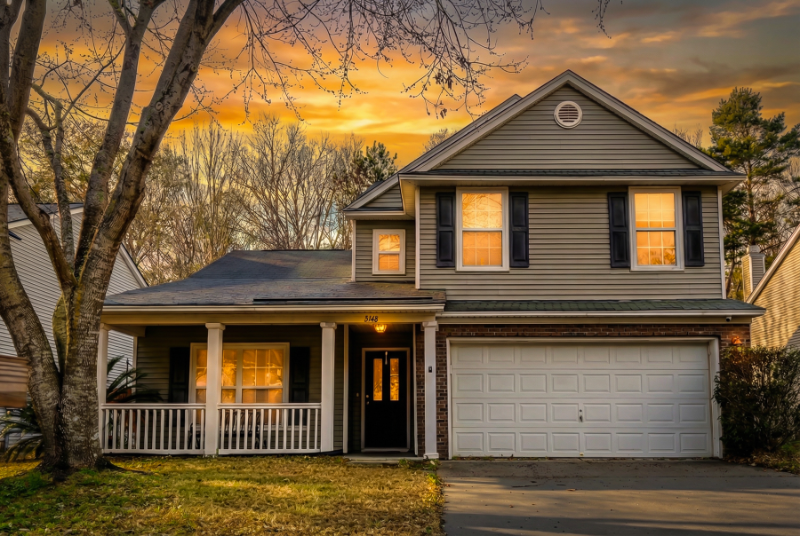 Summerville House: 5148 Torrey Ln