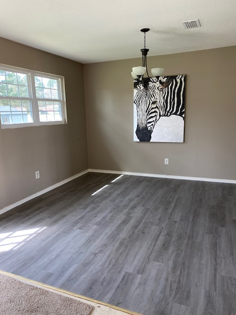 Texarkana House: 3012 E 54th St