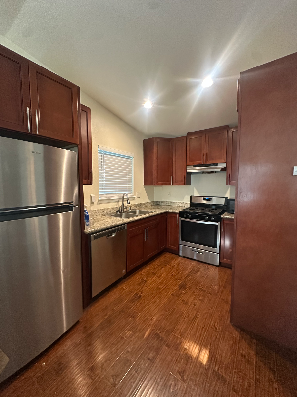 Vallejo House: 1357 Delwood St