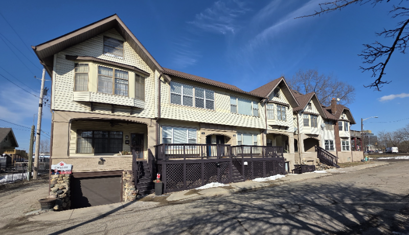 Indianapolis Condo: 116 E 27th St