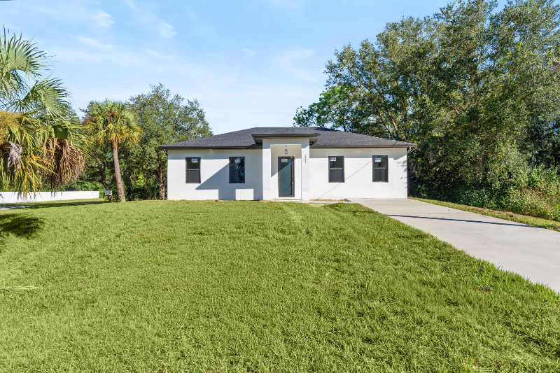 Lehigh Acres House: 3501 E 10 Street