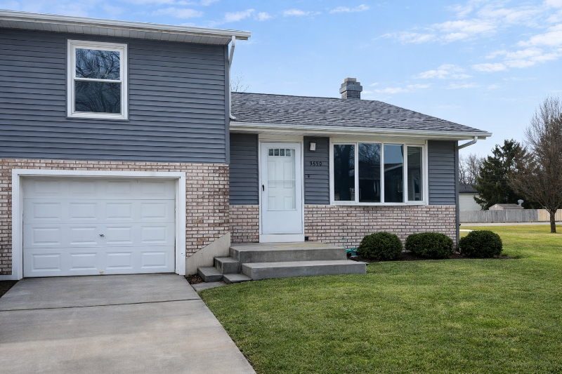 Crown Point Multiplex: 9650 Johnson St