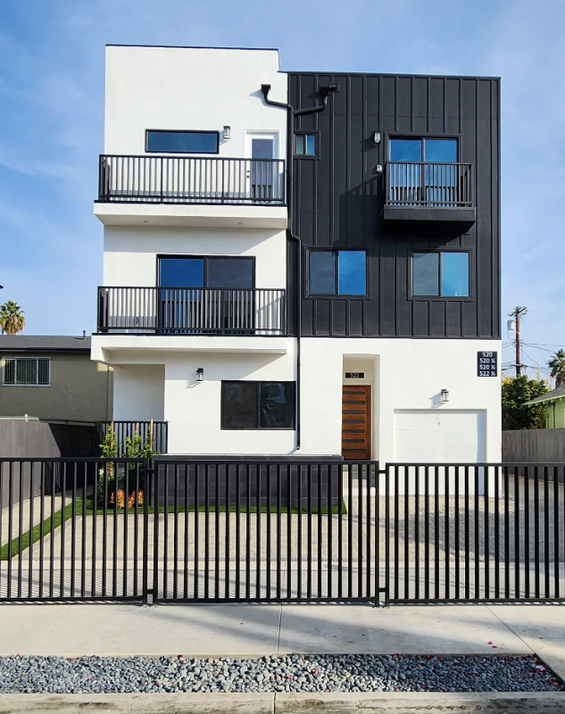 LOS ANGELES Townhome: 522 N St Andrews Pl
