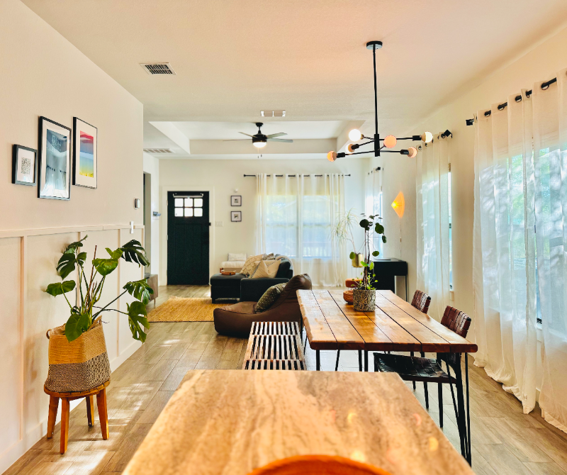 San Antonio House: 607 Dawson St