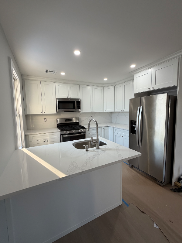 Kenilworth Multiplex: 126 N 19th St