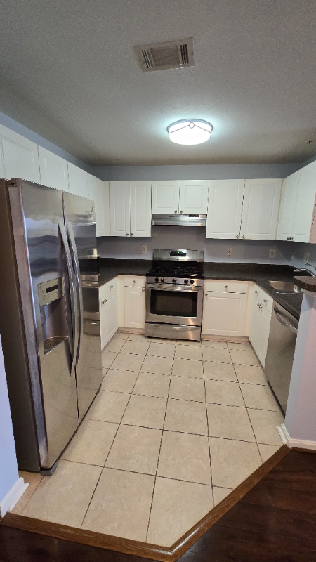 Fairfax Condo: 11351 Aristotle Dr