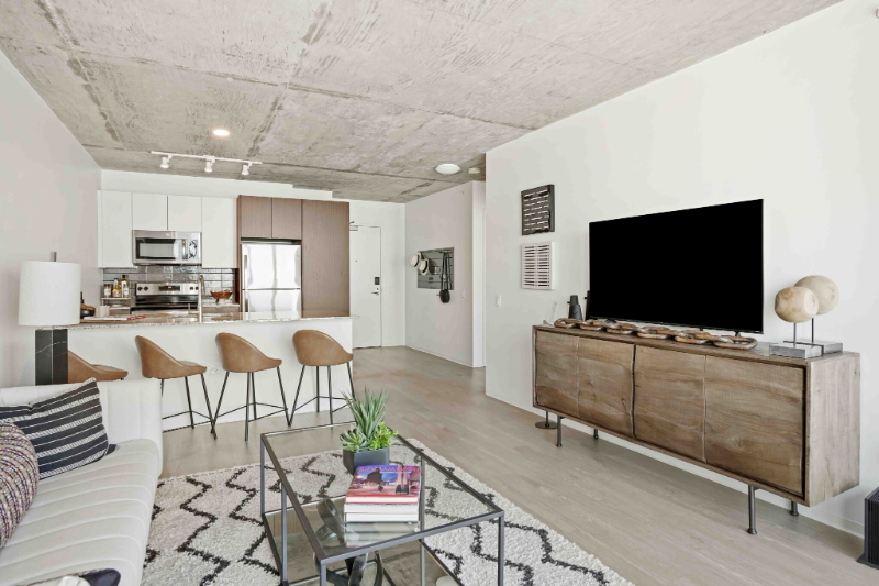 Chicago Condo: 2099 S Wabash