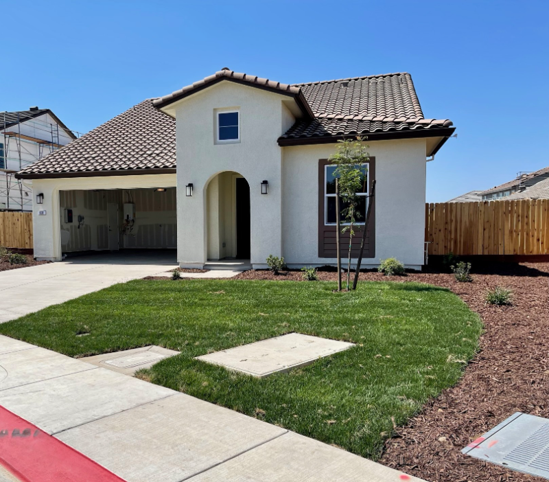 Oakdale Multiplex: 658 Arlington Way