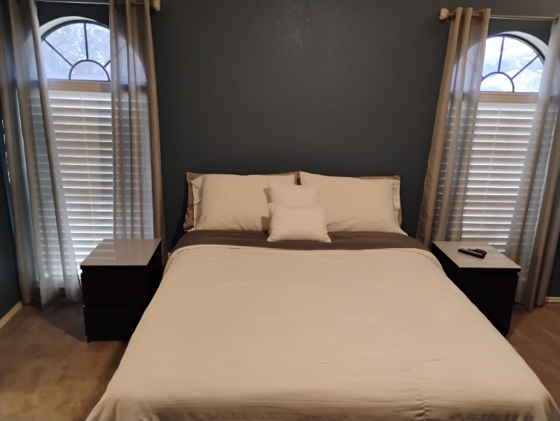 Denton House: 2202 Laurel St