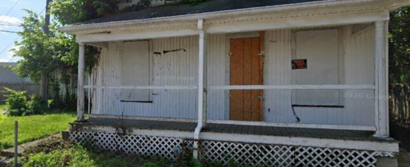 Indianapolis House: 1045 Orange St Indianapolis, IN