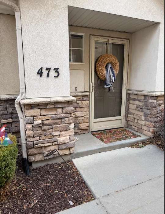 North Salt Lake Condo: 473 Kent Lane