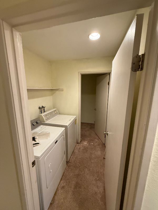 Concord Condo: 5055 Valley Crest Dr