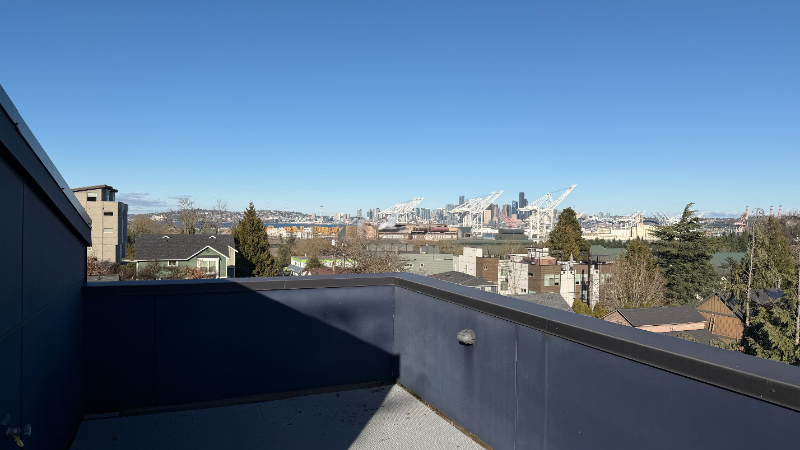 Seattle Townhome: 2854 SW Adams St