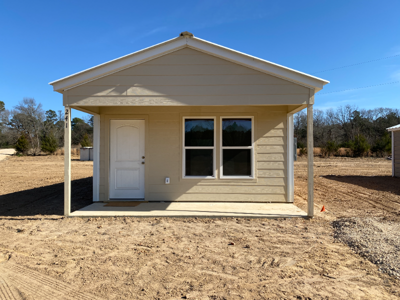 Texarkana House: 241 Private Road 13093