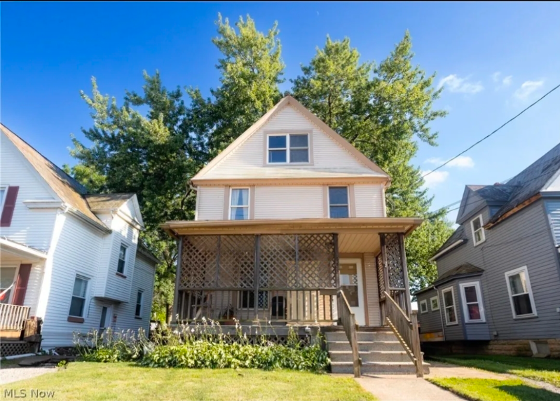 Elyria House: 205 clark st