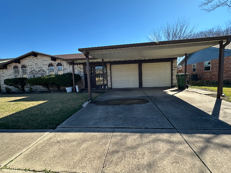 North Richland Hills House: 7916 Shannon Ln